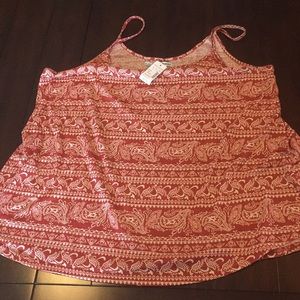 Maurices’s NWT red paisley print tank top